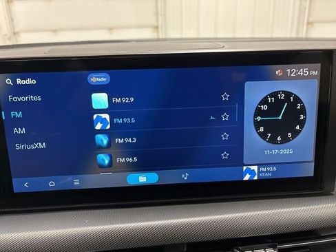 Used 2025 Hyundai Sonata SEL FWD image 15