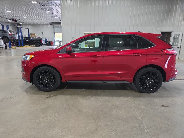 Used 2023 Ford Edge ST-Line AWD/4WD image 5