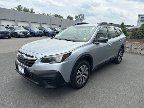 Used 2020 Subaru Outback Touring w/ Popular Package #2 AWD/4WD image 3