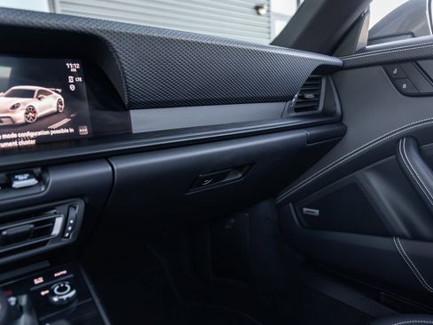 Certified 2022 Porsche 911 GT3 Touring image 39