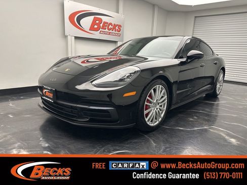 Used 2018 Porsche Panamera 4 image 1