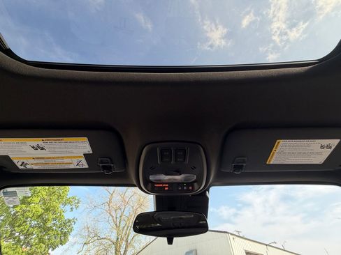 New 2026 Buick Envista Sport Touring image 21