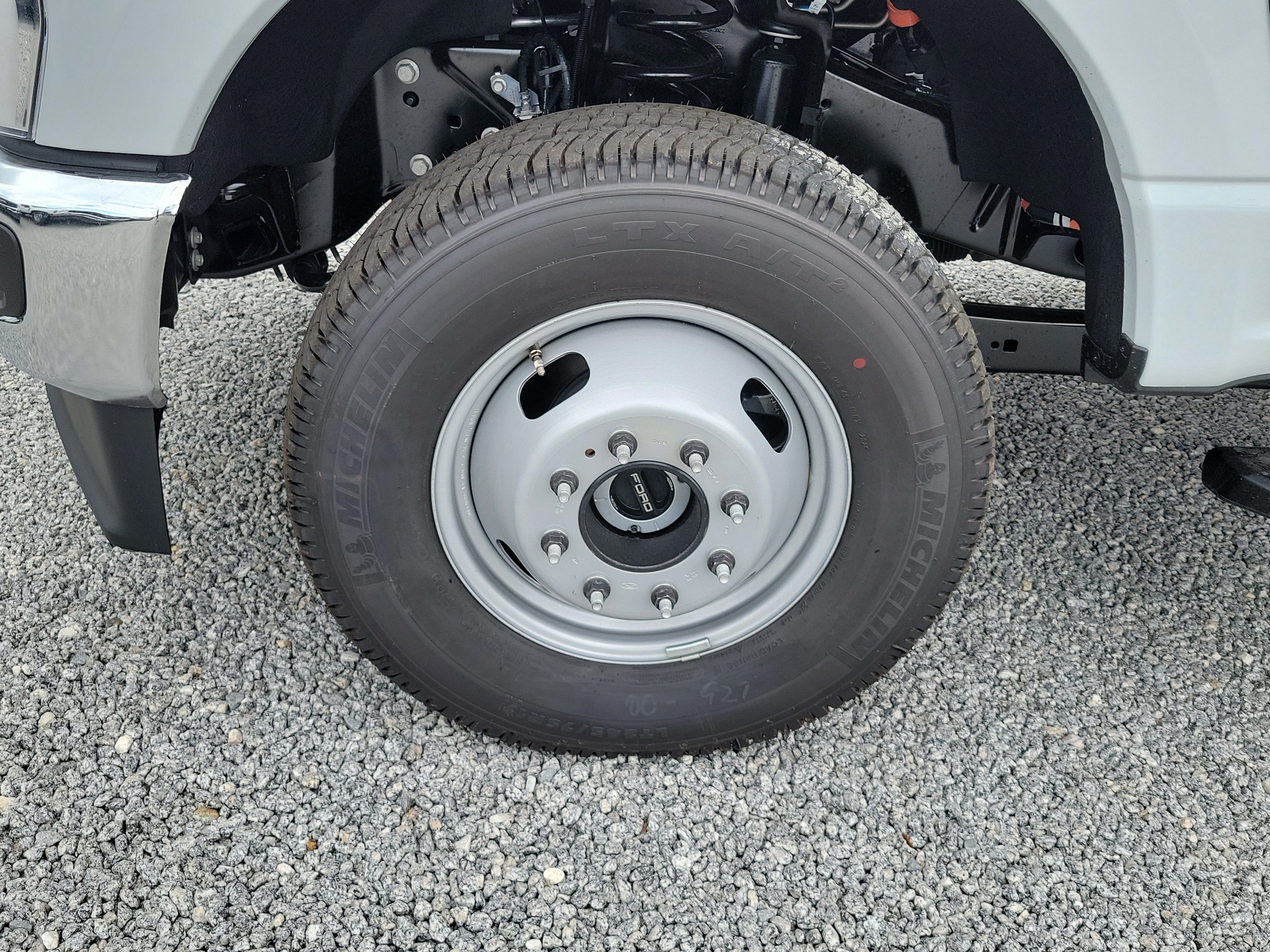 New 2026 Ford F350 XL AWD/4WD image 6