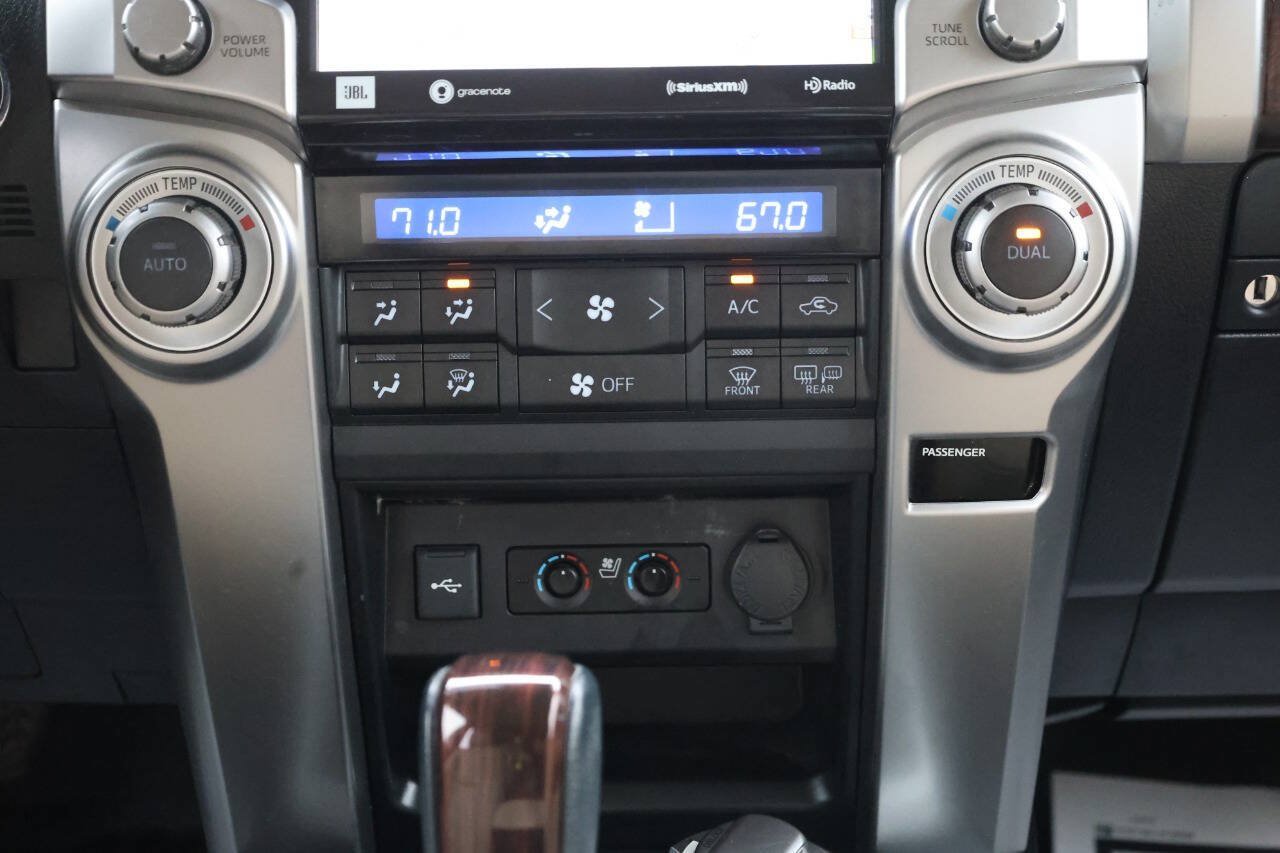 Used 2022 Toyota 4Runner Limited AWD/4WD image 21