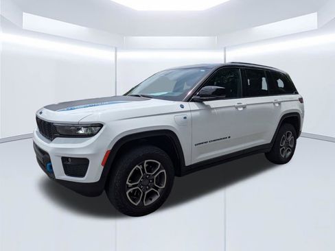 Used 2022 Jeep Grand Cherokee Trailhawk AWD/4WD image 8