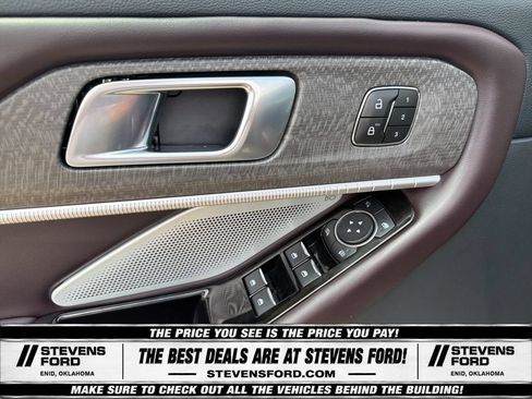 Used 2025 Ford Explorer Platinum AWD/4WD image 20