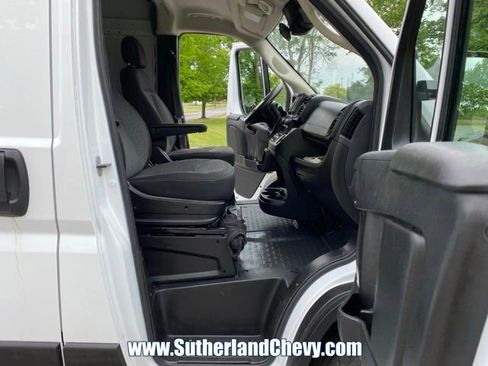Used 2023 RAM ProMaster 2500 FWD image 16