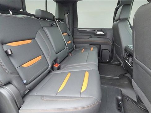 New 2026 GMC Sierra 2500 AT4 image 17