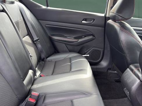Used 2024 Nissan Altima 2.5 SR FWD image 22