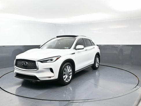 Used 2020 INFINITI QX50 Luxe w/ Navigation Package image 5