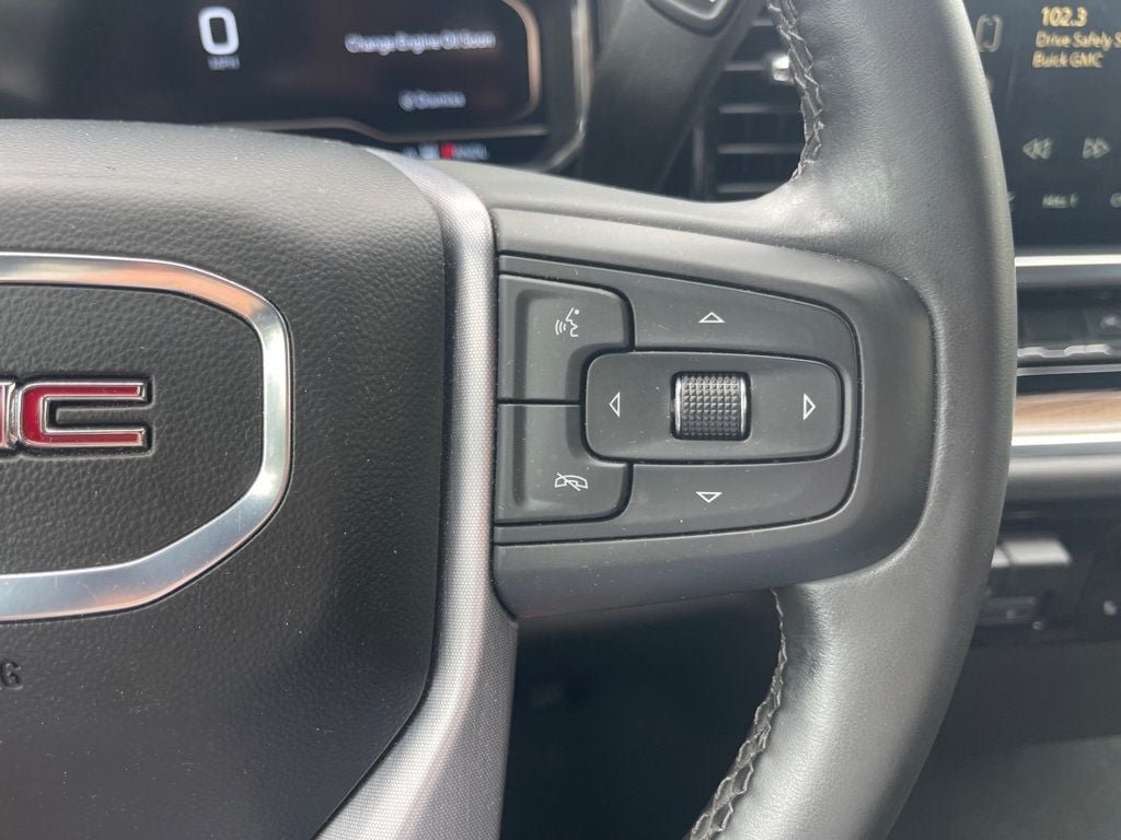 Used 2025 GMC Sierra 1500 Elevation AWD/4WD image 16