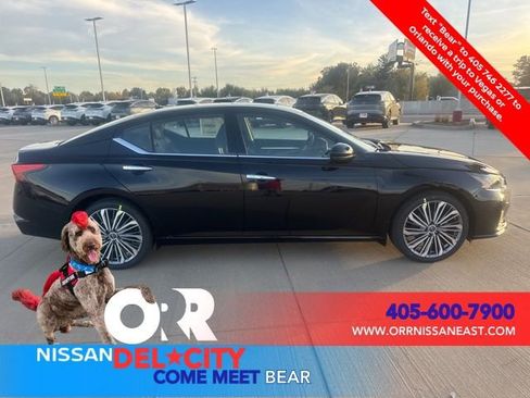 New 2025 Nissan Altima 2.5 SL image 6