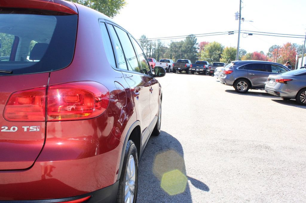 Used 2014 Volkswagen Tiguan S FWD image 29