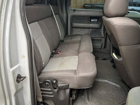 Used 2005 Ford F150 XLT image 24