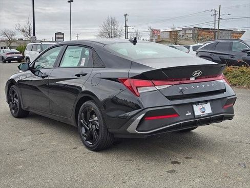 New 2026 Hyundai Elantra Sport FWD image 5