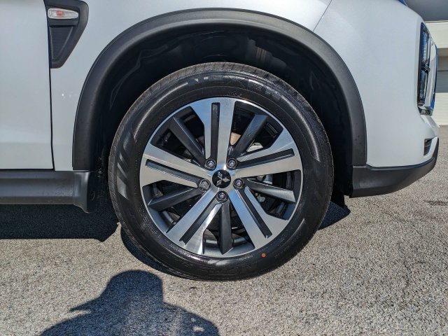 New 2027 Mitsubishi Outlander Sport ES FWD image 11