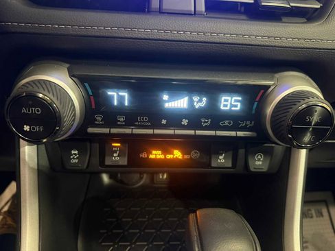 Certified 2023 Toyota RAV4 XLE image 34