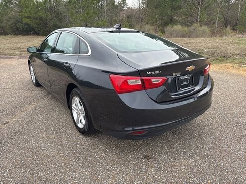 Used 2023 Chevrolet Malibu LT image 4