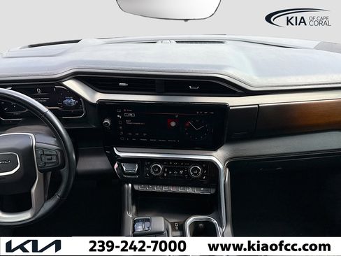 Used 2023 GMC Sierra 1500 Denali w/ Denali Reserve Package image 18