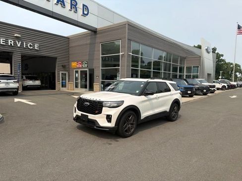 Certified 2025 Ford Explorer ST w/ Sun And Sound Package AWD/4WD image 35
