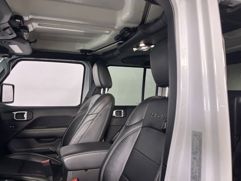 Used 2023 Jeep Wrangler Unlimited Sahara w/ Cold Weather Group image 54