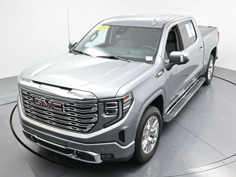Used 2024 GMC Sierra 1500 Denali w/ Technology Package AWD/4WD image 44