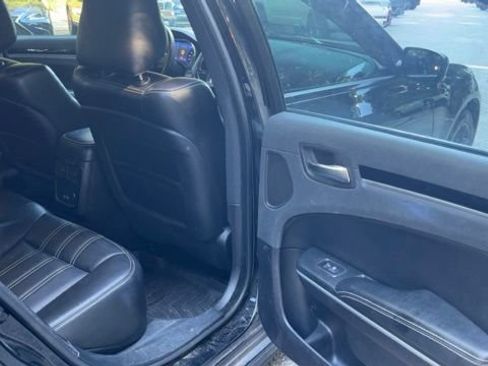 Used 2021 Chrysler 300 S w/ S Model Appearance Package RWD image 12