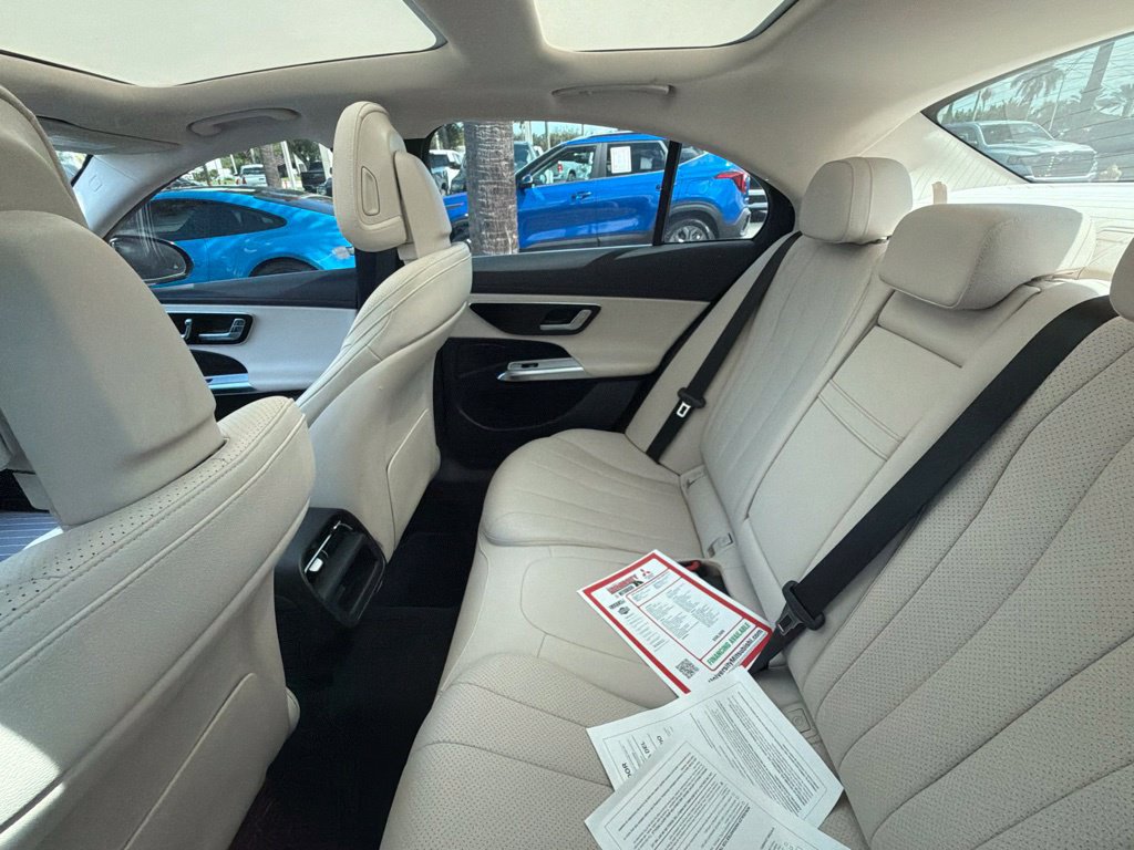 Used 2025 Mercedes-Benz E 350 4MATIC Sedan w/ Winter Package image 11