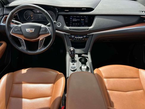 Certified 2023 Cadillac XT5 Premium Luxury AWD/4WD image 13