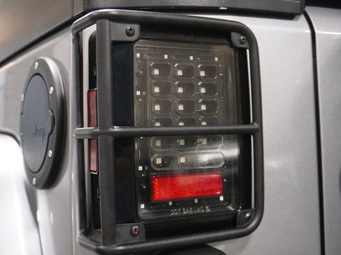 Used 2013 Jeep Wrangler Unlimited Sport AWD/4WD image 8