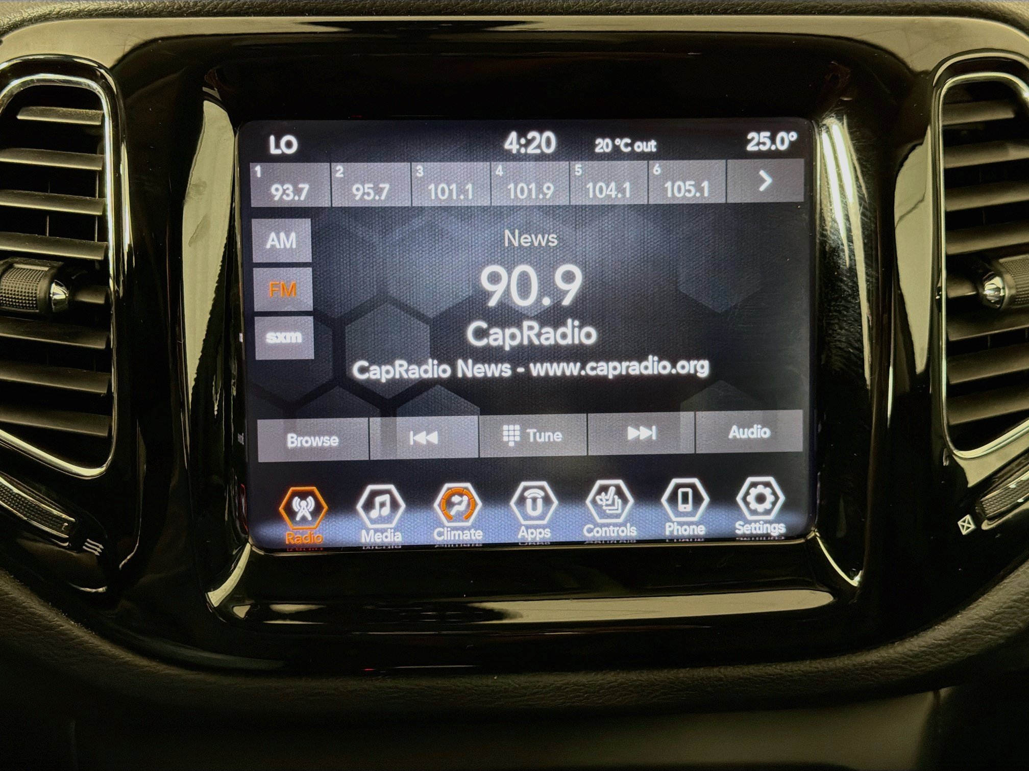 Used 2019 Jeep Compass Limited w/ Safety & Security Group AWD/4WD image 21