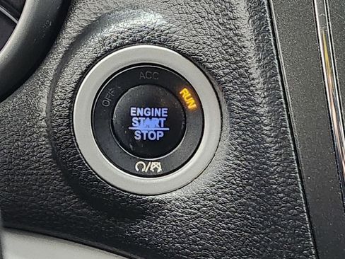 Used 2019 Dodge Journey SE w/ Connectivity Group image 23