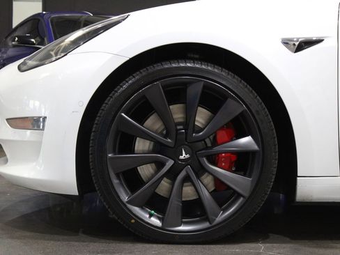 Used 2020 Tesla Model 3 Performance image 8