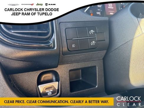 Used 2025 RAM ProMaster 2500 w/ Convenience Group FWD image 15