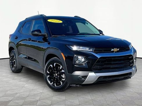 Used 2022 Chevrolet TrailBlazer LT FWD image 1