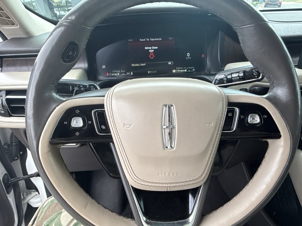 Used 2022 Lincoln Aviator Reserve w/ Elements Package Plus AWD/4WD image 23