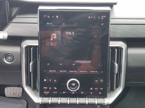 Used 2026 GMC Acadia Elevation w/ Black Edition FWD image 18