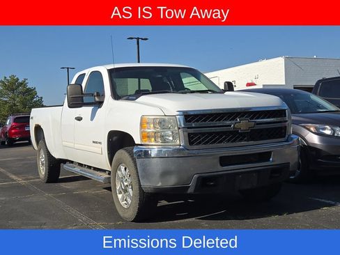 Used 2011 Chevrolet Silverado 3500 LT AWD/4WD image 3