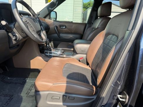Used 2020 Nissan Armada Platinum w/ Platinum Reserve Package RWD image 35