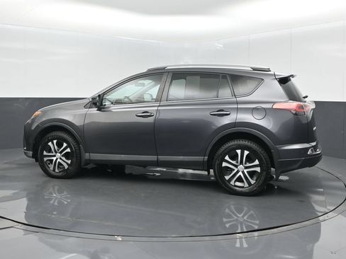 Used 2018 Toyota RAV4 LE w/ All Weather Liner Package AWD/4WD image 4