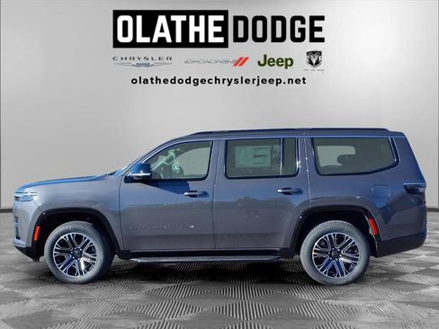 New 2026 Jeep Grand Wagoneer 4WD image 18