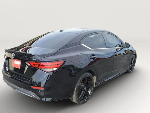 Used 2022 Nissan Sentra SR image 7