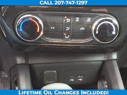 Used 2025 Chevrolet TrailBlazer LT AWD/4WD image 18