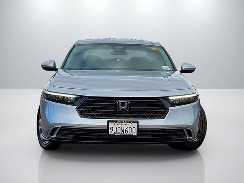 Used 2023 Honda Accord EX image 2