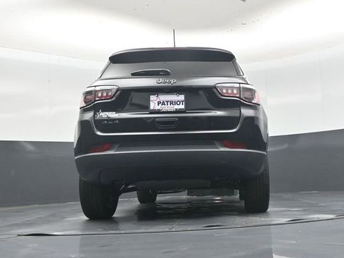 New 2026 Jeep Compass Latitude AWD/4WD image 41