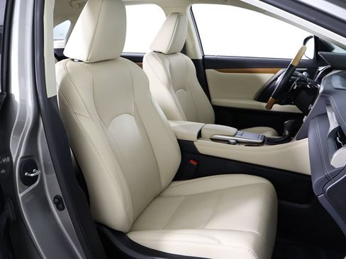Used 2022 Lexus RX 350 FWD w/ Premium Package image 33