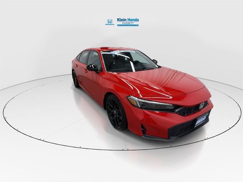 Used 2025 Honda Civic Sport image 4