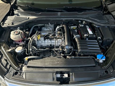 Certified 2021 Volkswagen Jetta SEL Premium image 47