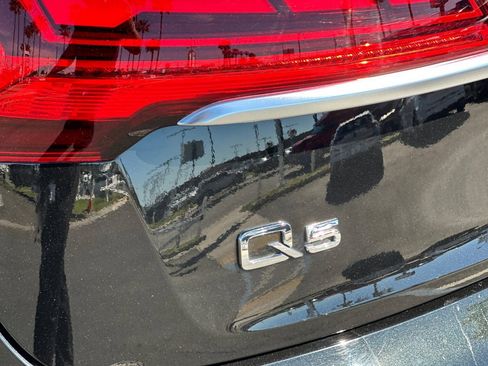 Used 2023 Audi Q5 2.0T Premium Plus w/ Premium Plus Package image 27