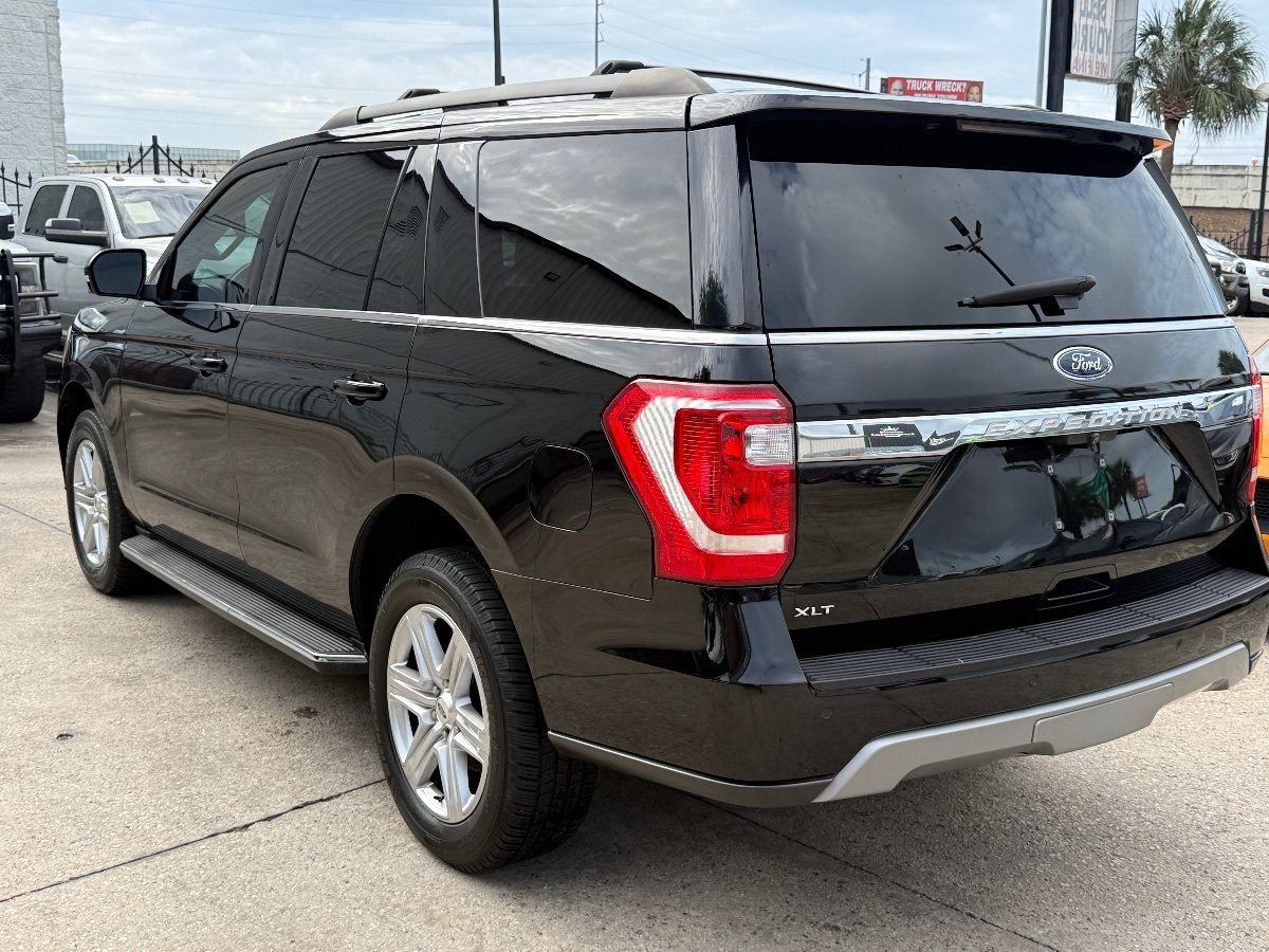 Used 2019 Ford Expedition XLT w/ Equipment Group 202A RWD image 6